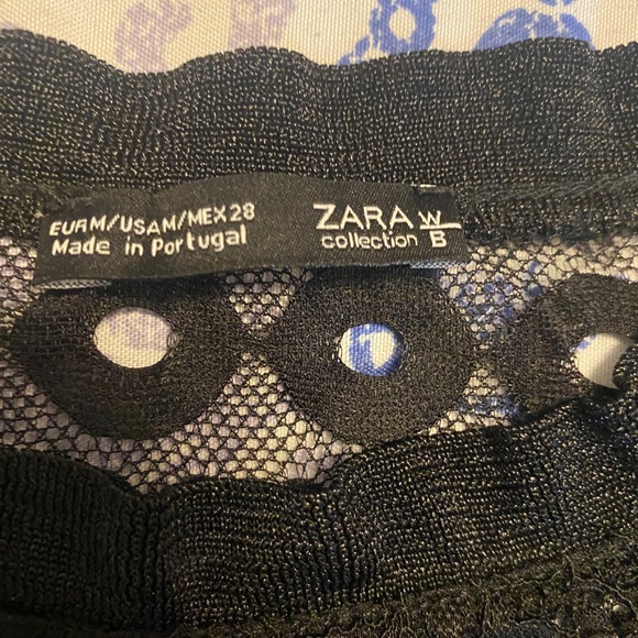 Lace Zara top - Picture 3 of 3